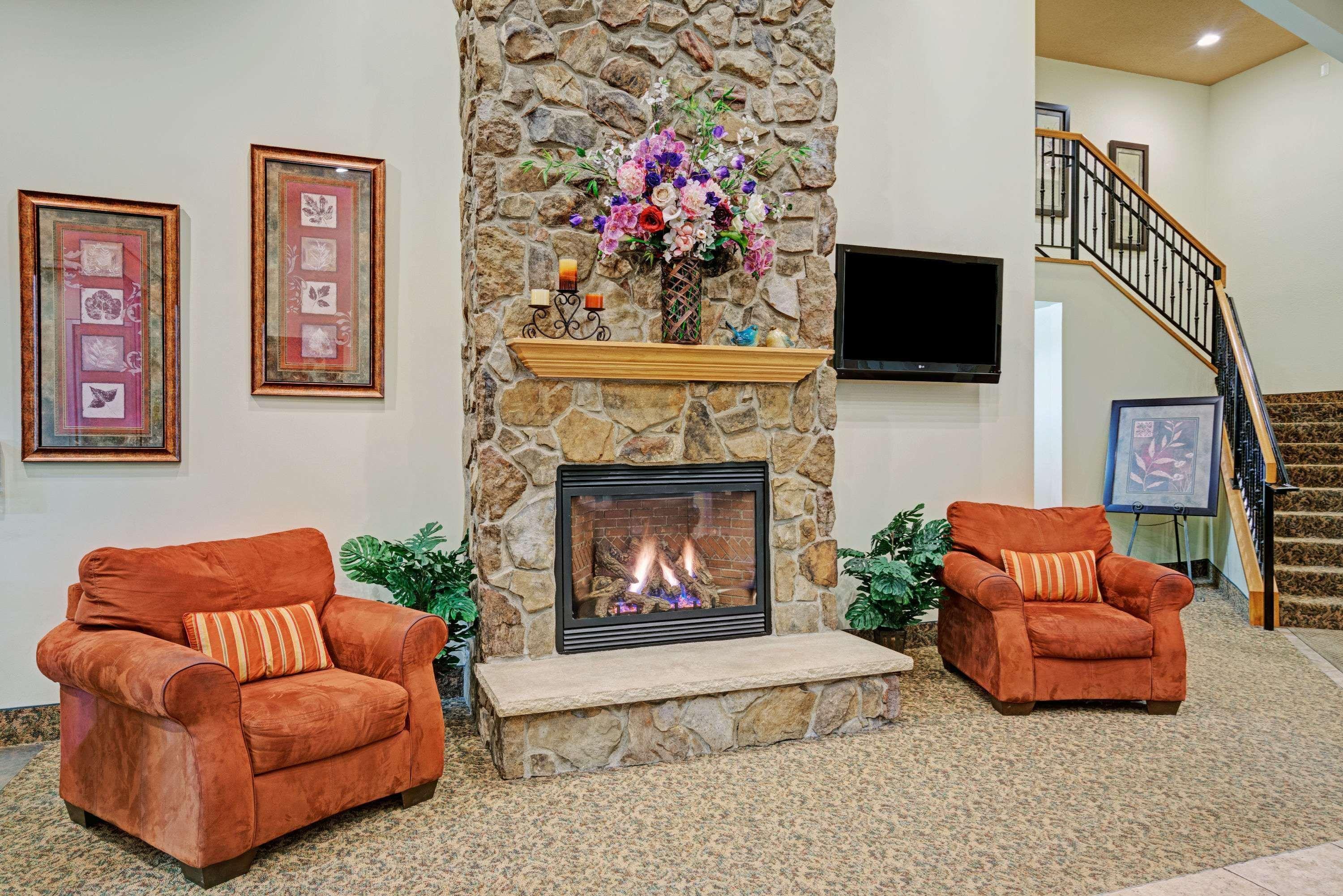 Super 8 By Wyndham Rogers Minnesota Bagian luar foto